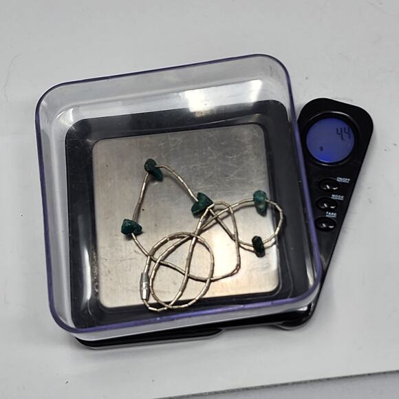 Vintage Sterling Silver Genuine Turquoise Native American Necklace - Picture 4 of 4